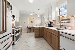 7112 W 114th Pl, Worth, IL 60482 - Photo 11