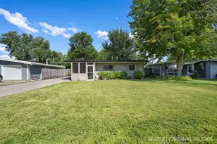 515 N Western Ave, Aurora, IL 60506 - Photo 1