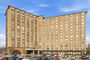 1 Renaissance Pl, Palatine, IL 60067 - Photo 1