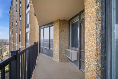 1 Renaissance Place #709, Palatine, IL 60067 - Photo 19