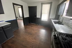 515 Walnut Ave, Elgin, IL 60123 - Photo 9