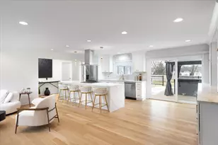 8122 Fairmount Ave, Downers Grove, IL 60516 - Photo 15