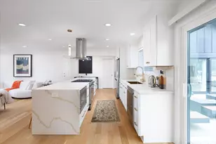 8122 Fairmount Ave, Downers Grove, IL 60516 - Photo 9