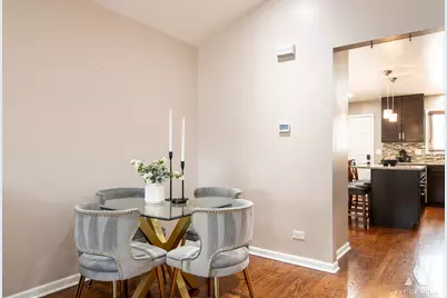 204 S Iowa Avenue, Addison, IL 60101 - Photo 11