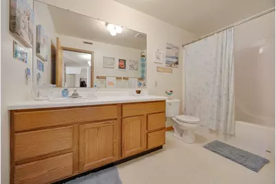 326 Edward Street, Sycamore, IL 60178 - Photo 19