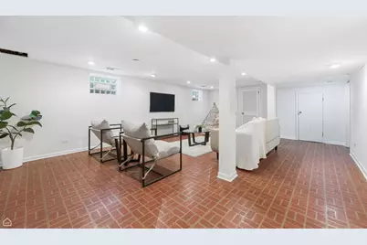 1127 W Albion Avenue, Chicago, IL 60626 - Photo 33