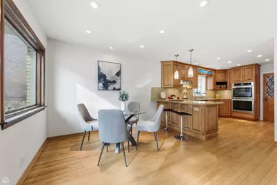 1127 W Albion Avenue, Chicago, IL 60626 - Photo 13