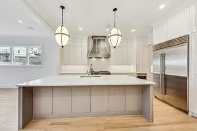 1920 W Fletcher Street, Chicago, IL 60657 - Photo 3