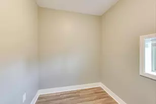 10229 S Calumet Ave, Chicago, IL 60628 - Photo 19