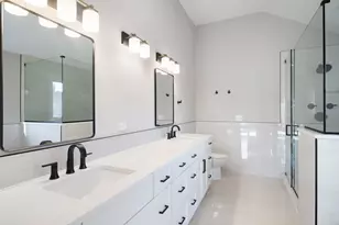 5054 N Claremont Ave, Chicago, IL 60625 - Photo 23