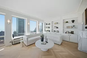 111 E Chestnut St, Chicago, IL 60611 - Photo 3