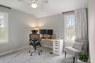 705 Spring Beach Way, Cary, IL 60013 - Photo 11