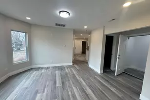 11844 S Lowe Ave, Chicago, IL 60628 - Photo 9