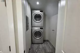 11844 S Lowe Ave, Chicago, IL 60628 - Photo 7