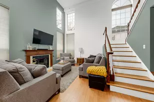 108 Hampton Blvd, Lake Bluff, IL 60044 - Photo 3