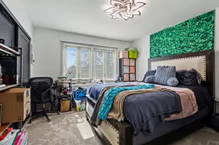 215 E Brookwood Ln E, Bolingbrook, IL 60440 - Photo 13