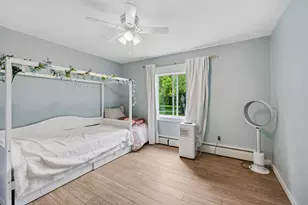 34 N Adams St, Oswego, IL 60543 - Photo 17