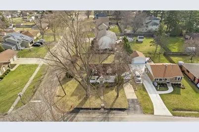 3 S South Elgin Boulevard, South Elgin, IL 60177 - Photo 1