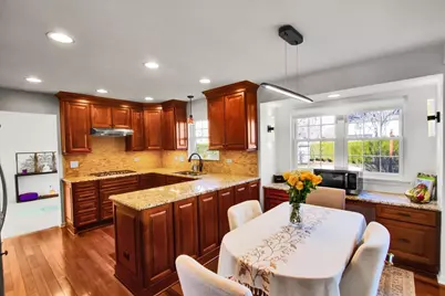 130 Whitehall Court, Grayslake, IL 60030 - Photo 11