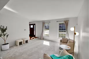 130 Whitehall Ct, Grayslake, IL 60030 - Photo 7