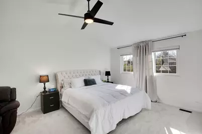 130 Whitehall Court, Grayslake, IL 60030 - Photo 15