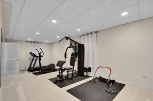 130 Whitehall Ct, Grayslake, IL 60030 - Photo 27