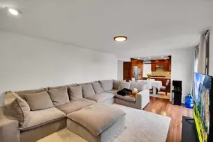 130 Whitehall Ct, Grayslake, IL 60030 - Photo 13