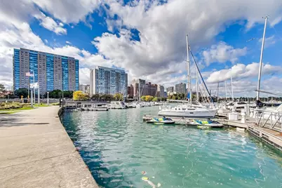 3180 N Lake Shore Drive #13C, Chicago, IL 60657 - Photo 29