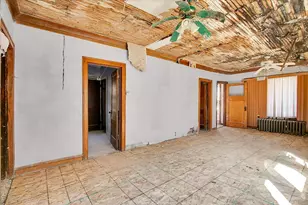 635 E 92nd Pl, Chicago, IL 60619 - Photo 3