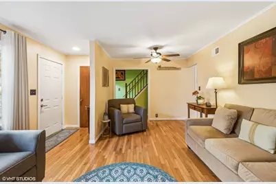 304 Moore Avenue, Saint Charles, IL 60174 - Photo 3