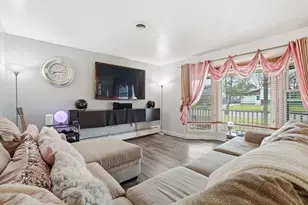 2212 W Capri Ave, Joliet, IL 60436 - Photo 5