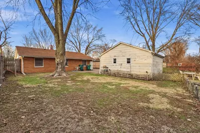 2212 W Capri Avenue, Joliet, IL 60436 - Photo 17