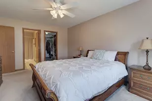 2117 Wesmere Lakes Dr, Plainfield, IL 60586 - Photo 11