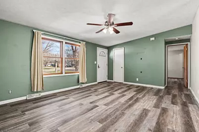 285 E 1st Street, Braidwood, IL 60408 - Photo 5