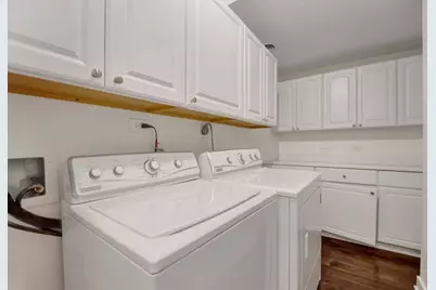 40 E Delaware Place #1702, Chicago, IL 60611 - Photo 25