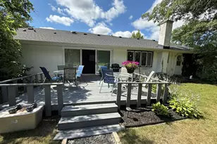 4 Yorkshire Dr, Lincolnshire, IL 60069 - Photo 23