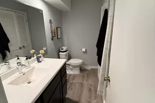 4 Yorkshire Dr, Lincolnshire, IL 60069 - Photo 17