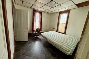 733 Buchanan, Carthage, IL 62321 - Photo 9