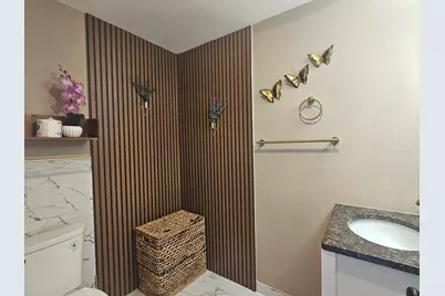 1353 Spring Valley Drive, Carol Stream, IL 60188 - Photo 17