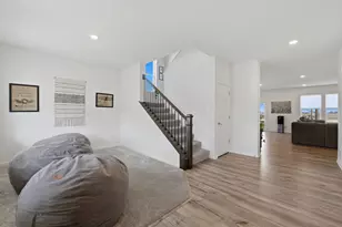 8515 Rosehall Dr, Joliet, IL 60431 - Photo 11