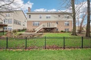1967 N Meryls Terrace, Palatine, IL 60074 - Photo 57