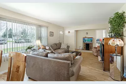 6900 W 112th Street, Worth, IL 60482 - Photo 5