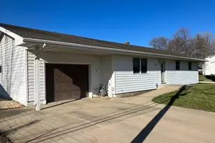 302 W Meadow St, Polo, IL 61064 - Photo 41