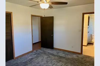 302 W Meadow Street, Polo, IL 61064 - Photo 17