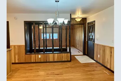 302 W Meadow Street, Polo, IL 61064 - Photo 7