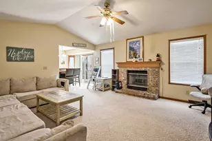 136 Harvest Glenn Dr, Davis Junction, IL 61020 - Photo 33