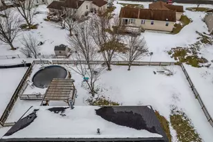 136 Harvest Glenn Dr, Davis Junction, IL 61020 - Photo 3