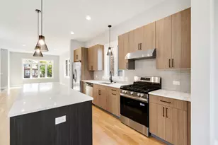 6016 S Mayfield Ave, Chicago, IL 60638 - Photo 9