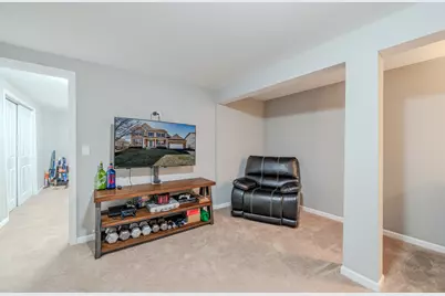 313 Monument Road, Elgin, IL 60124 - Photo 53