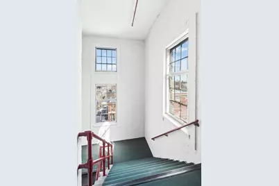 1733 W Irving Park Road #213, Chicago, IL 60613 - Photo 21